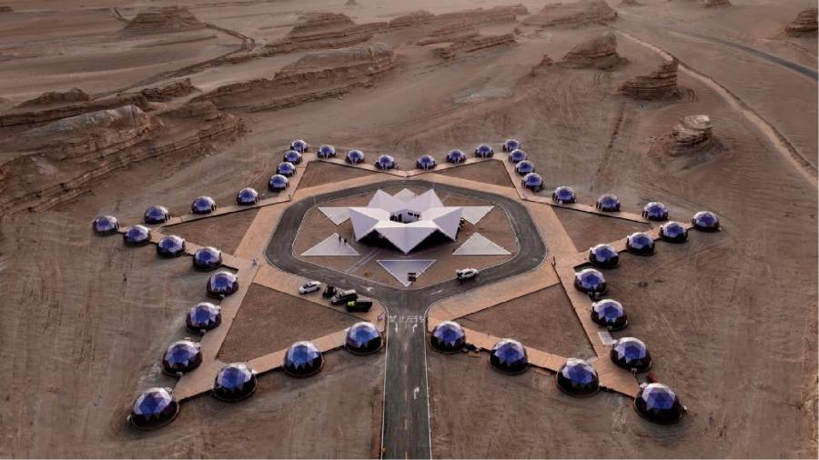 火星移民预演场——模拟外星环境的极端生存训练平山区户外野奢帐篷实验项目